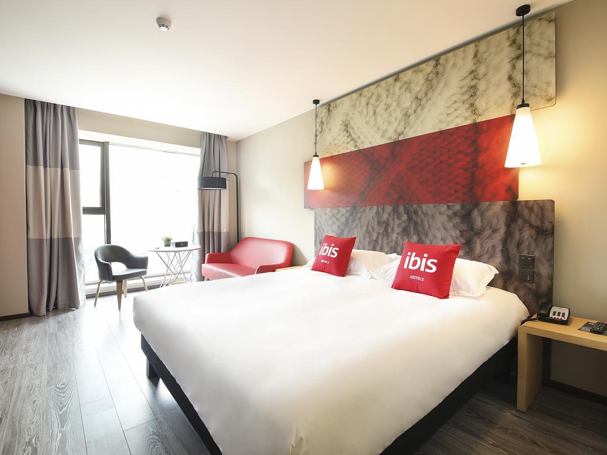 Hotel Ibis Chengdu Chunxi Road Shudu Mansion Esterno foto